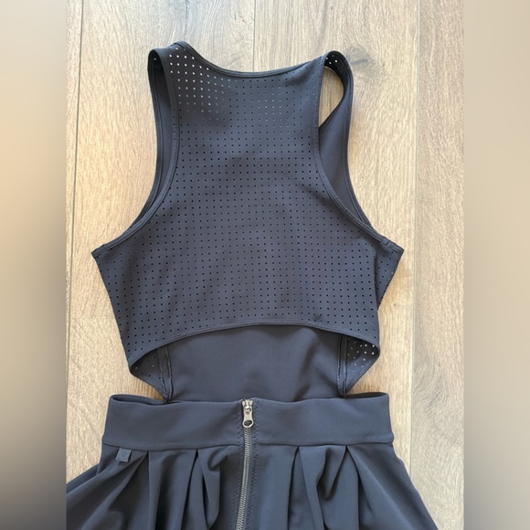 Lululemon Black Away Dress Size Small - Picture 5 of 13